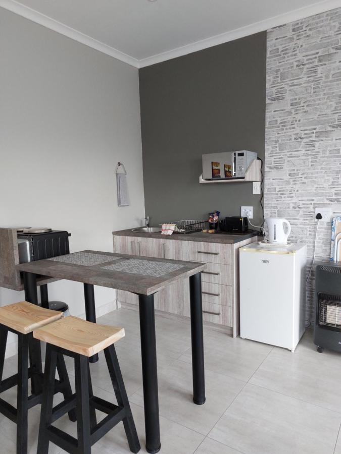 Silver Oaks Airbnb Quarto em Acomodações Particulares *
