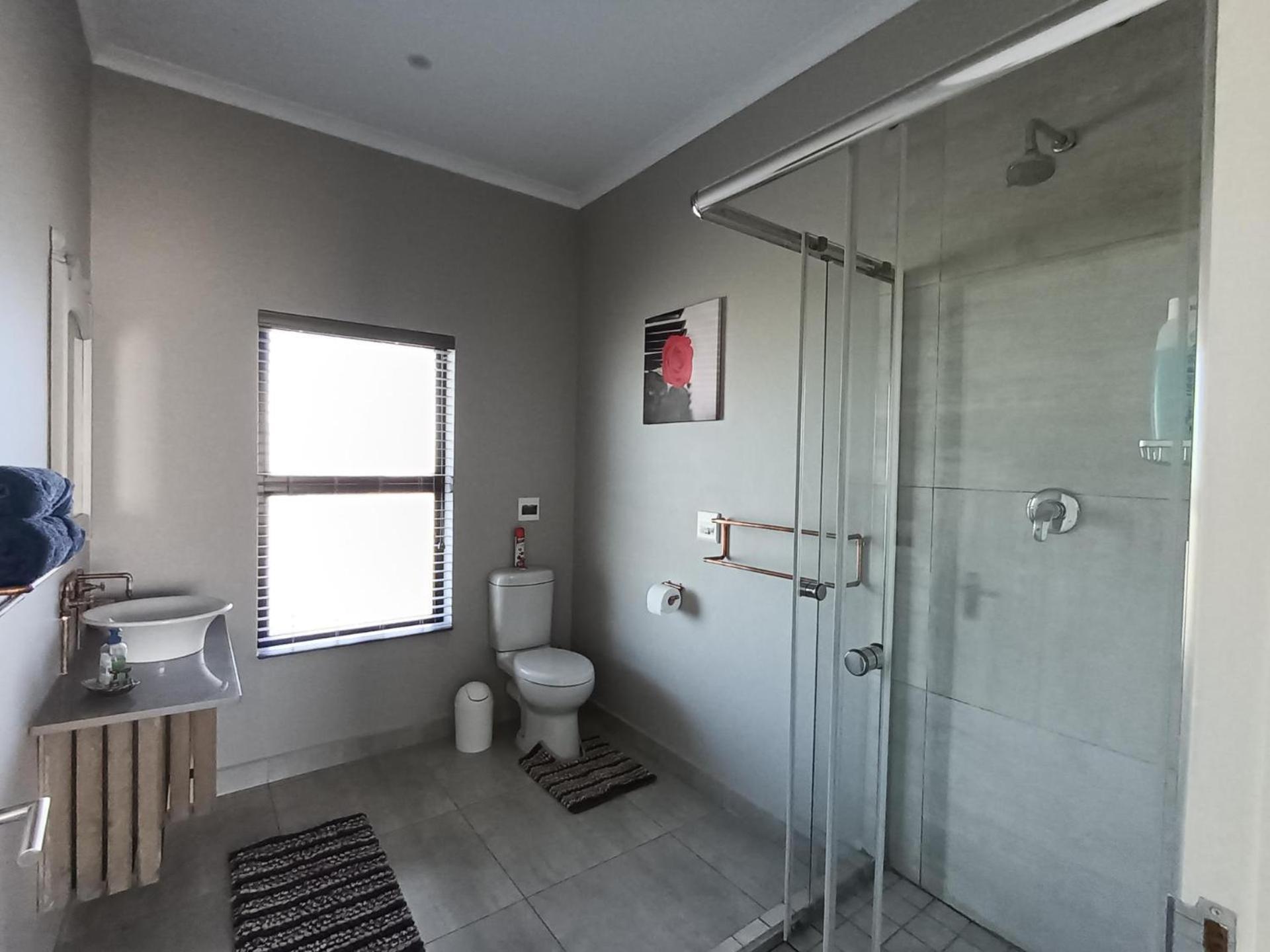 Silver Oaks Airbnb Quarto em Acomodações Particulares