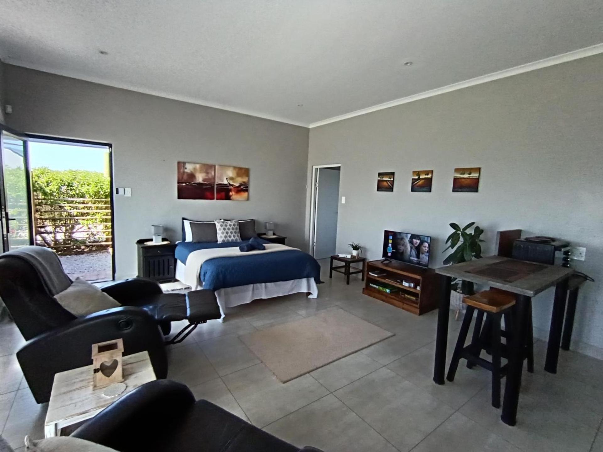 Quarto em Acomodações Particulares Silver Oaks Airbnb