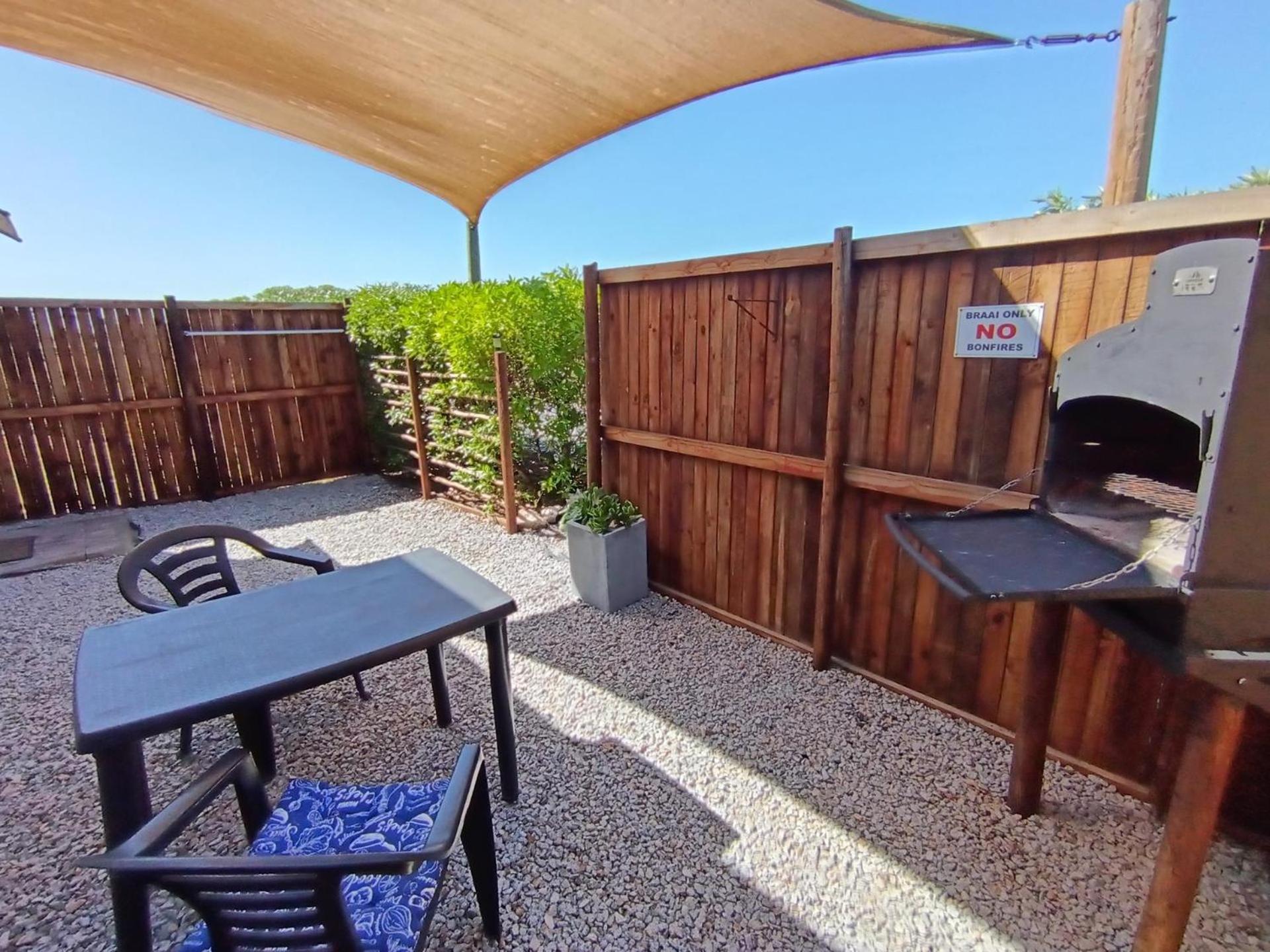 Silver Oaks Airbnb * Langebaan